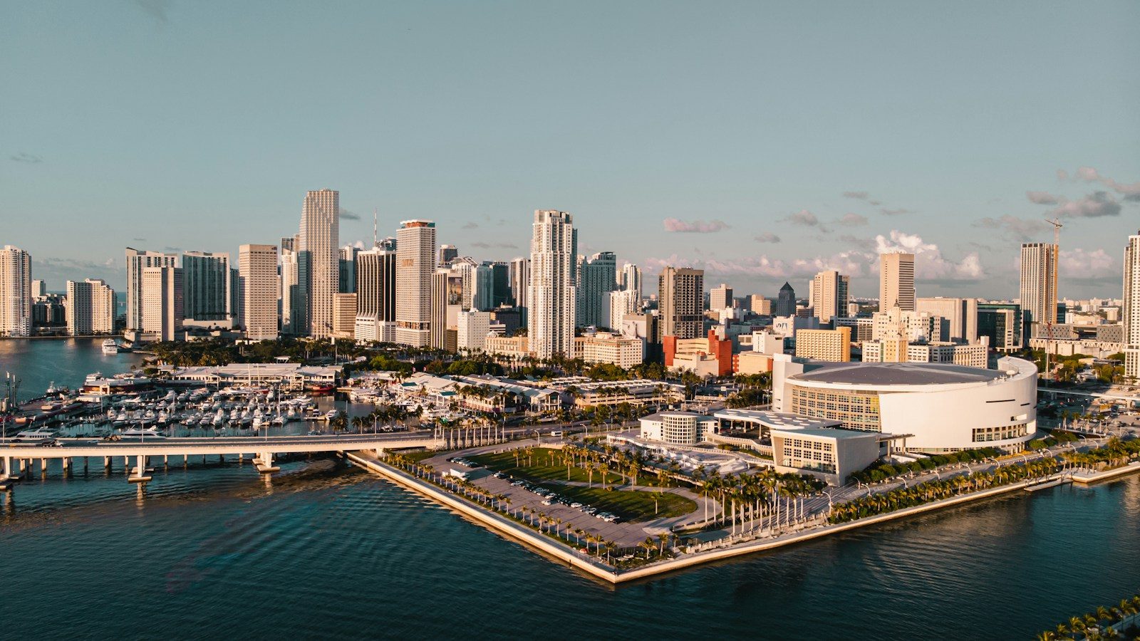 Panorámica de Downtown Miami y la bahía de Biscayne
